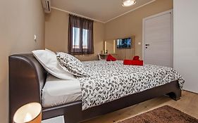 Apartment Panoss